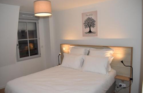 Saint-Valery-sur-Somme Apartment | Top-Rated Le Saint Pierre en Baie: Child-Friendly Stay