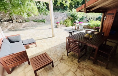 Riols Cottage | Le Sanglier: Family-Friendly Gite with Heated Pool & Terrace
