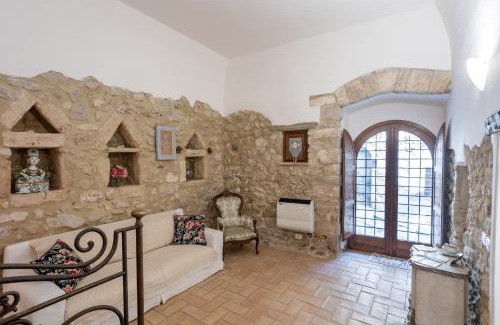 Calvi di Umbria Apartment | Beautiful Le Scalette Casa Vacanze - Pet & Child Friendly