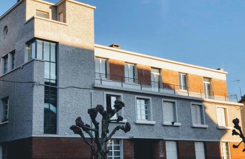 Chalons-en-Champagne Apartment | Guest Favorite: Le Seize - Ideal for Families and Kids