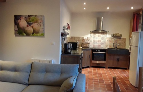 La Bourboule Apartment | Discover Le Sentier de la Roseraie: 10/10 Lake View Retreat