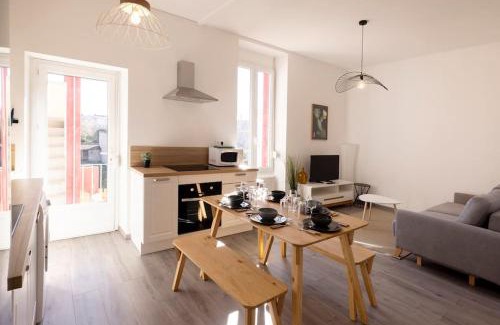 Montlucon Apartment | Central Location at Le Serein - Family-Friendly Stay