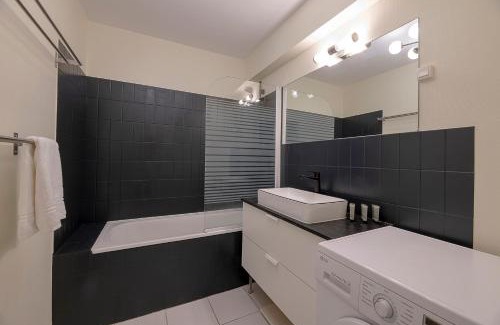 Dinan - Saint-Malo Apartment | Family-Friendly Retreat at Le Seventies Hotel