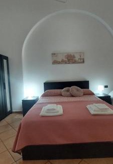 Voltri Apartment | Beautiful Le Sisters: Beachfront Bliss with Ocean Views