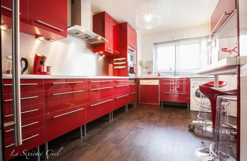 Moliere Vauban Apartment | Explore Le Sixième Ciel: 4-Star Comfort with Dining & Family Fun