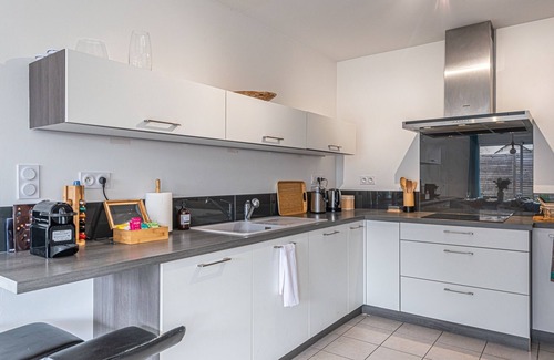 Sene House | Family-Friendly Le Soleil Levant near Gulf of Morbihan