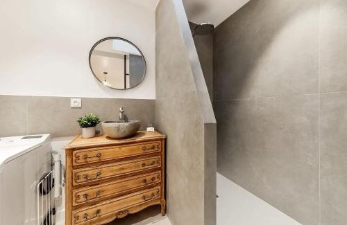 La Cite Apartment | Le Solidor - Vue mer - Joli pied à terre rénové