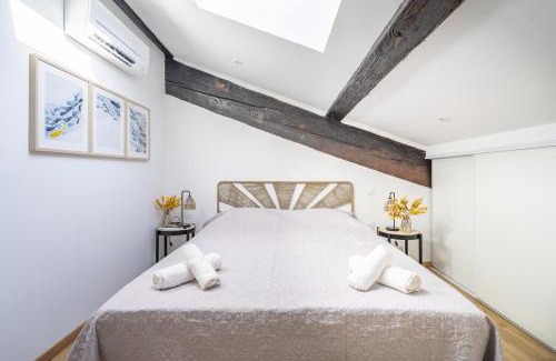 Le Somail Apartment | Family-Friendly Stay at Le Somail - Louis 14