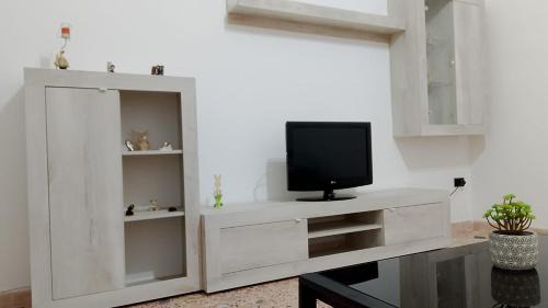 Monteroni di Lecce Apartment | Discover Le Sorelle: Family & Pet-Friendly Retreat