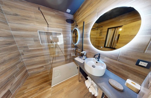 Buhl-Lorraine House | Premier Stay at Le Souffle du Saule with Spa and Dining