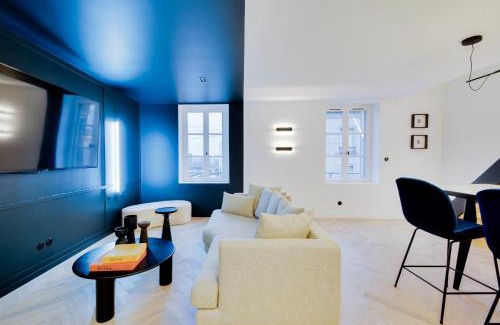 Poincare - Foch - Anatole France - Croix de Bourgogne Apartment | Unforgettable Stays at Le Splendide de Poincaré Hotel