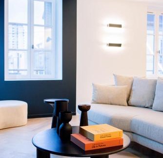 Poincare - Foch - Anatole France - Croix de Bourgogne Apartment | Unforgettable Stays at Le Splendide de Poincaré Hotel