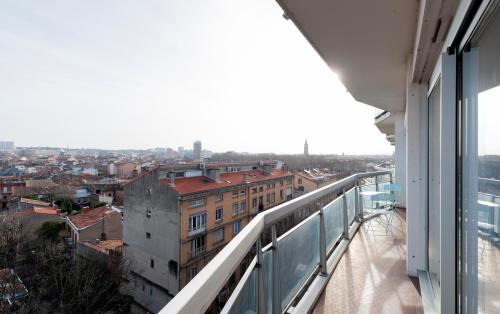 Compans-Caffarelli Apartment | Stunning Le St Honoré: Rooftop City Views Await You