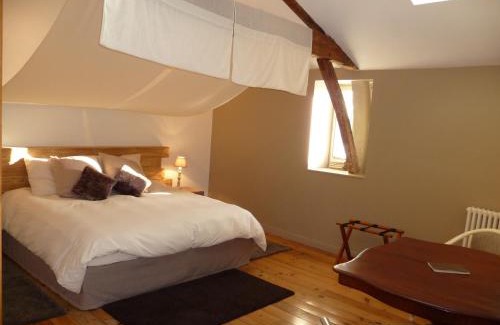 Roquefort Hotel | Discover Comfort at Le St Vincent: Rated 9/10 Stay