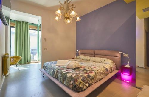 Forli Bed & Breakfast | Indulge in Le Stagioni Luxury Suite with Hot Tub Access