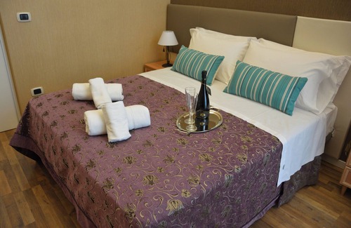 Gravina in Puglia Bed & Breakfast | Comfortable Stays at Le Stanze del Console with Breakfast