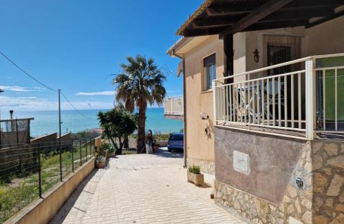 Palma di Montechiaro Villa | Relax at Le stanze di Angelica with Oceanfront Views