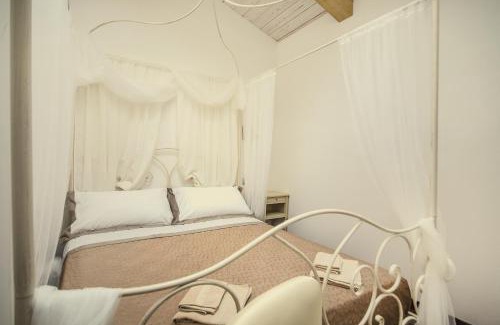 Cesenatico House | Discover Le Stanze Di Leonardo: Family-Friendly Retreat