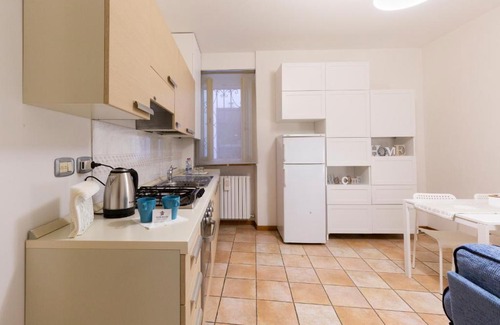 Osimo Apartment | Discover Le Stanze di Vicolo Bonfigli: Oceanfront Oasis