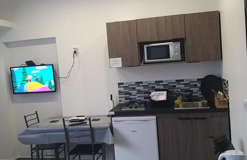 Oyonnax Apartment | Elegant Le Studio in the Heart of the City - Rated 9.2