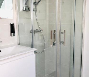 Bruz Apartment | Family-Friendly Retreat at Le studio d'Angèle KIMI