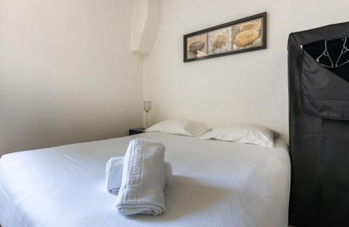 Seigy Apartment | Pet-Friendly Retreat at Le Studio d'Isa - Great for Families