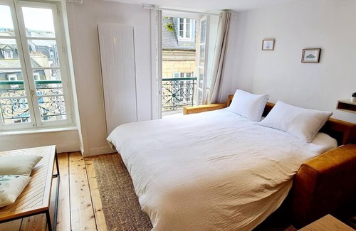 Landerneau Apartment | Discover Le Studio de Louise: Prime Location & Family-Friendly