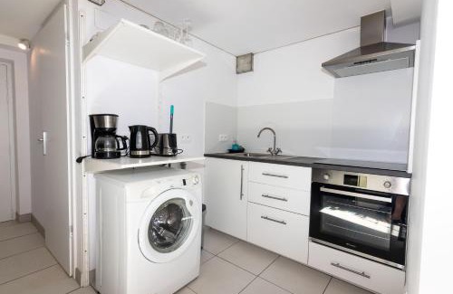 Selestat Apartment | Seaside Retreat at Le Studio Selestadien - Pet Friendly & Pool