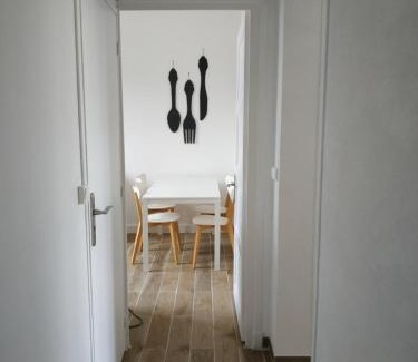 Barriere Saint Marc Apartment | Inviting Le Ténor Apartment with Free Parking & Family Amenities