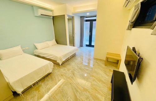 Xitun District House | Discover Family-Friendly Fun at 樂萄萄逢甲 Hotel