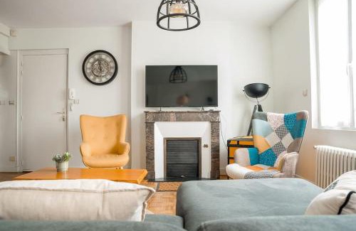 La Fayette-Eble Apartment | Discover Family-Friendly Comfort at Le Terminus Hotel