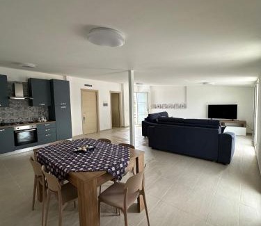 Casuzze House | Family-Friendly Retreat at La Terrazza della dolce casa