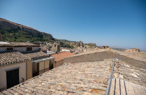 Corleone Apartment | Discover Le Terrazze: Family-Friendly Stay in Corleone