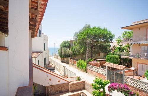 Ascea House | Oceanfront Stay at Le Terrazze Sulla Spiaggia - 8.9/10 Rated