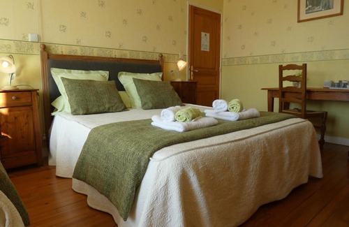 La Feuillie Bed & Breakfast | Exceptional Stay at LE TERTRE with Family-Friendly Amenities