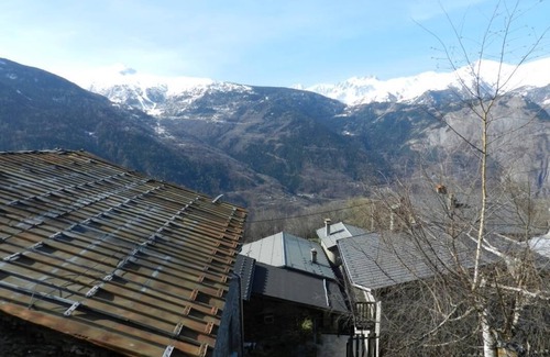 Saint-Michel-de-Maurienne House | Comfortable Stay at Le Thyl Dessus in Saint Michel de Maurienne