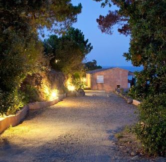 Sari-Solenzara Villa | Beachfront Bliss at Le Thyreneen with Pool & Ocean Views