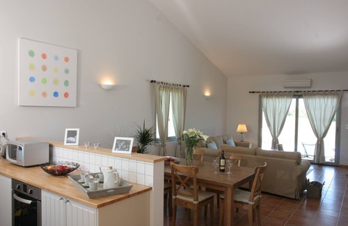 Chalais House | Le Tilleul - Idyllic Villa with Private Pool & Breakfast