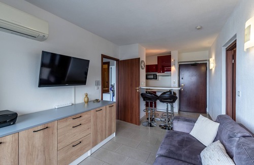 Ajaccio Apartment | Le Tino Rossi: Family-Friendly Apartment with Ocean View