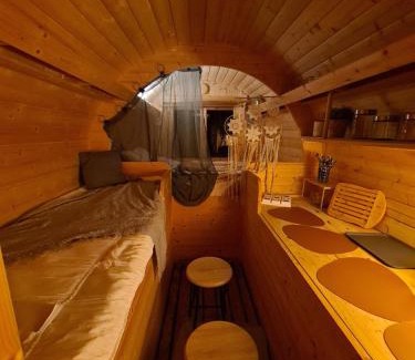 Buhl-Lorraine Bed & Breakfast | Discover Le Tonneau Insolite: Spa Retreat with Hot Tub