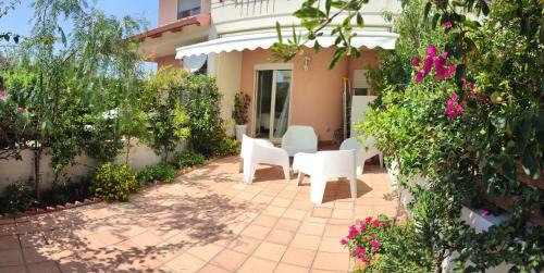 Localita Piana di Vadi Apartment | Experience Oceanfront Bliss at Le Torrette di Anna