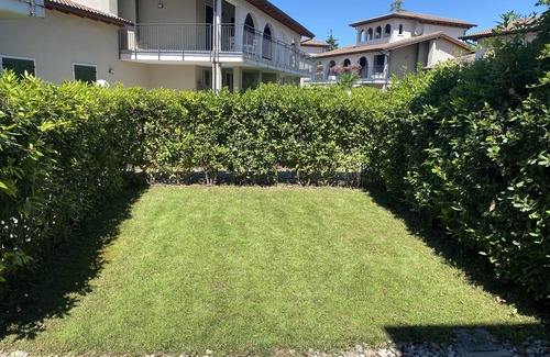 Peschiera del Garda Apartment | Le Torrette Twenty: Prime Location Near Lake and Center