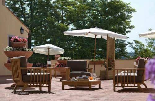 San Pietro in Bossolo House | Experience Oceanfront Bliss at Le Torri – 4-Star Retreat