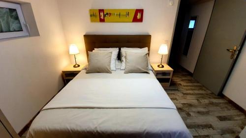 Fleury-les-Aubrais Apartment | Pet-Friendly "LE TRAMWAY" Appartement near Gare des Aubrais