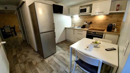 Fleury-les-Aubrais Apartment | Pet-Friendly "LE TRAMWAY" Appartement near Gare des Aubrais
