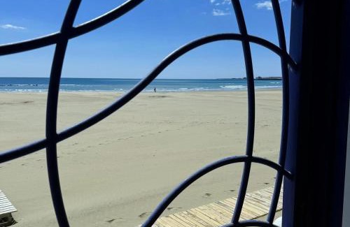 Nettuno Apartment | Discover Le Tre Caravelle: Oceanfront Oasis for Families