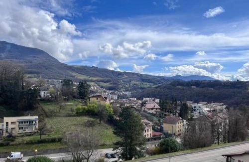Bellegarde-sur-Valserine Apartment | Welcoming Le Tropical: Family-Friendly Getaway with Great Reviews