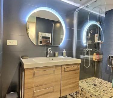 Macon Apartment | Experience Le Tropical Mâconnais: 10/10 Poolside Retreat