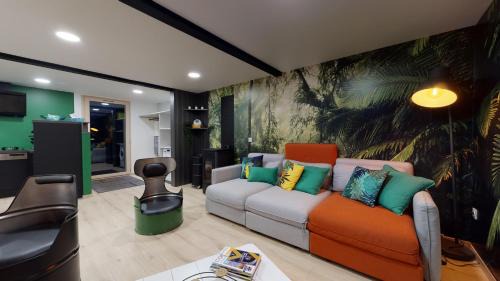 Crancot House | Experience Le Truc à Fer: Guest Rated 9.3 with Ocean Views