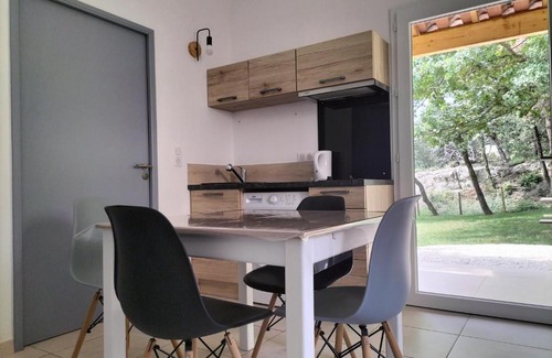 Valaurie House | Discover Le Val d'Ô: Poolside Retreat in Drôme Provençale